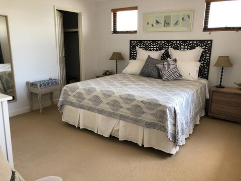 Mullaloo Beachfront Retreat - Accommodation Brunswick Heads 6