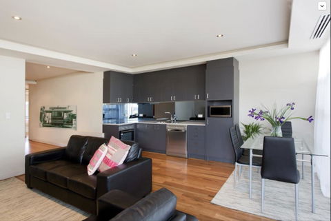 Adele's Luxury South Beach Apartment With King Bed - Accommodation Brunswick Heads 10