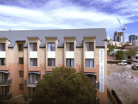 Regal Apartments - Accommodation Brunswick Heads 2
