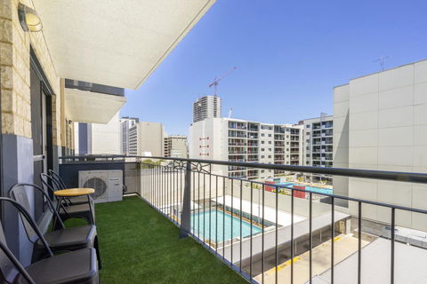 Oversized Eastend Sleeps 6 Free PARKING+POOL WIFI - Accommodation Brunswick Heads 22
