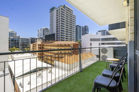 Oversized Eastend Sleeps 6 Free PARKING+POOL WIFI - Accommodation Brunswick Heads 20