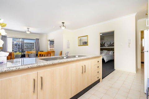 Oversized Eastend Sleeps 6 Free PARKING+POOL WIFI - Accommodation Brunswick Heads 39
