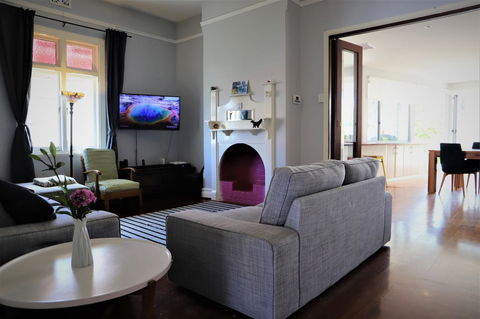 Fremantle Heritage Home For You To Enjoy! - Accommodation Brunswick Heads 17