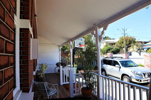 Fremantle Heritage Home For You To Enjoy! - Accommodation Brunswick Heads 6