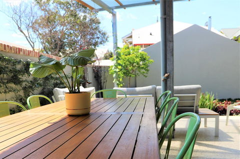 Fremantle Heritage Home For You To Enjoy! - Accommodation Brunswick Heads 5