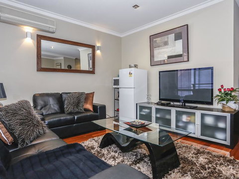 New York On King - Accommodation Brunswick Heads 10