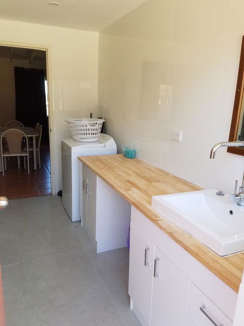 Kalbarri Seaview Villas - Accommodation Brunswick Heads 0