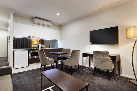 Attika Hotel - Accommodation Brunswick Heads 2