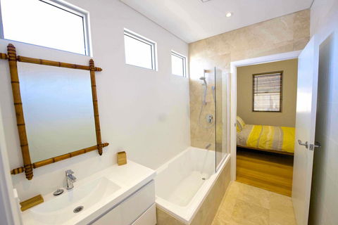 Sunny Blinco Street House - Accommodation Brunswick Heads 9