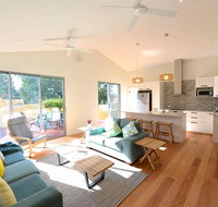 Sunny Blinco Street House - Accommodation Brunswick Heads