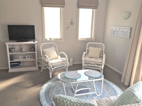 Fremantle Local Beach Studio - Accommodation Brunswick Heads 6