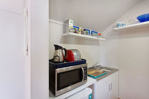Fremantle Local Beach Studio - Accommodation Brunswick Heads 12