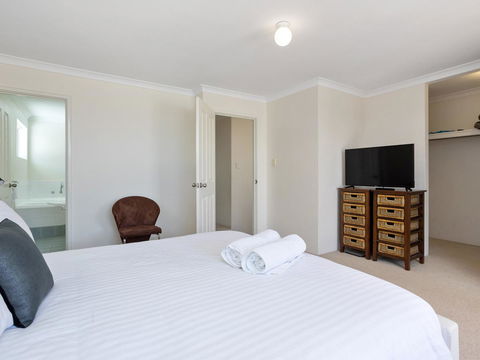 Cooper Street - Accommodation Brunswick Heads 7