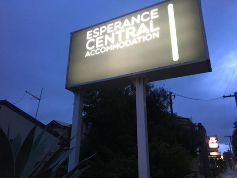 Esperance Central Accommodation - Accommodation Brunswick Heads 12