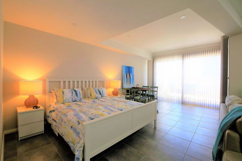 Studio Style Mindarie Marina - Accommodation Brunswick Heads 2