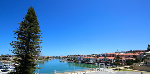 Studio Style Mindarie Marina - Accommodation Brunswick Heads 0