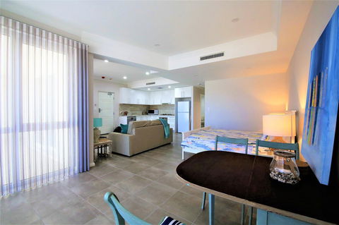 Studio Style Mindarie Marina - Accommodation Brunswick Heads 5