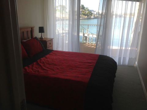 Waterside Canal Dreams - Accommodation Brunswick Heads 19