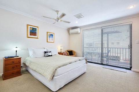 Fremantle Townhouse Unit 6 - Accommodation Brunswick Heads 8