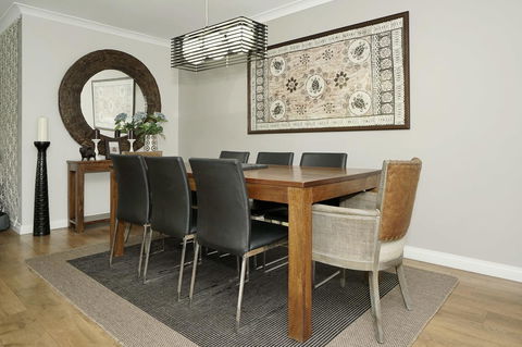 Marcus Villa Booragoon - Accommodation Brunswick Heads 7
