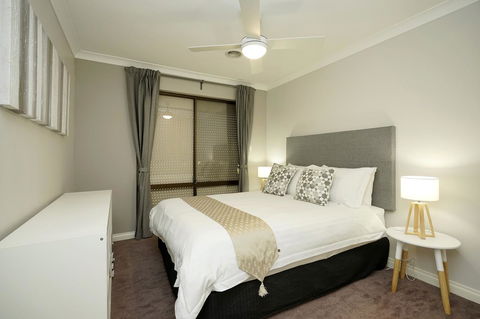 Marcus Villa Booragoon - Accommodation Brunswick Heads 11