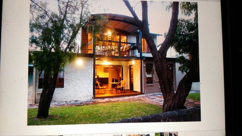 Dunsborough Luxury Villa - Accommodation Brunswick Heads 0