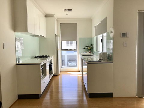 Gerring Court With Free 1 Car Bay Parking - Accommodation Brunswick Heads 10