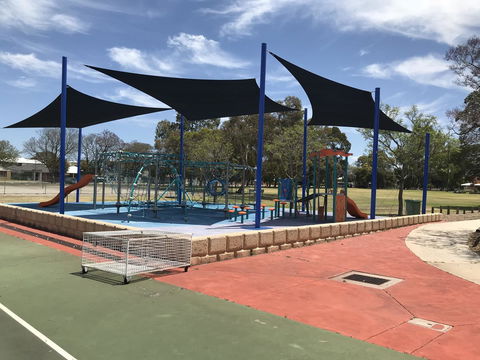 Gerring Court With Free 1 Car Bay Parking - Accommodation Brunswick Heads 21