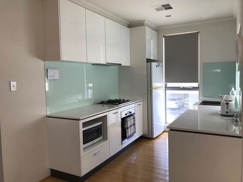 Gerring Court With Free 1 Car Bay Parking - Accommodation Brunswick Heads 8
