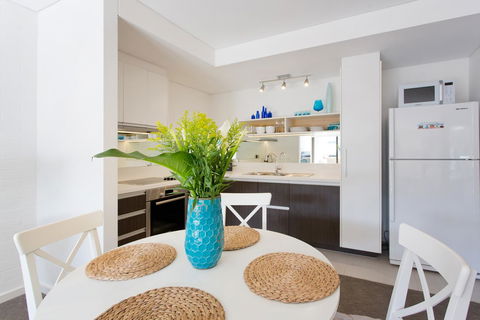Beachside Living - South Fremantle - Accommodation Brunswick Heads 12