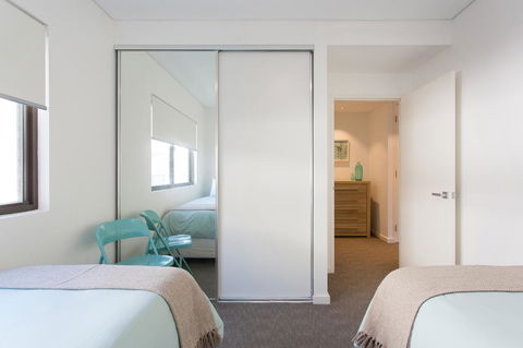 Beachside Living - South Fremantle - Accommodation Brunswick Heads 8