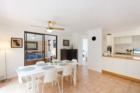 Monument Hill Townhouse - Fremantle - Accommodation Brunswick Heads 16