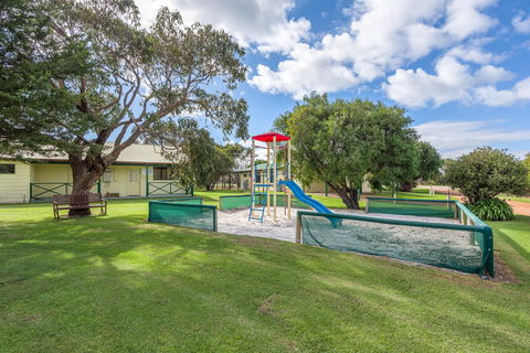 Surfside Ocean Beach Denmark Holiday Accommodation - Accommodation Brunswick Heads 0