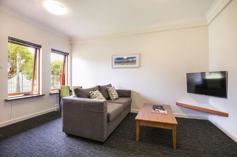 Nightcap At The Ship Inn - Accommodation Brunswick Heads 1