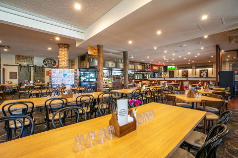 Nightcap At Wanneroo Tavern - Accommodation Brunswick Heads 31