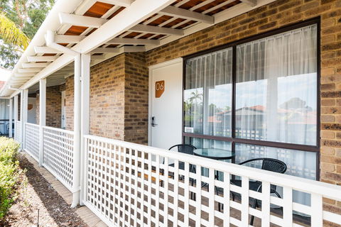 Nightcap At Wanneroo Tavern - Accommodation Brunswick Heads 12
