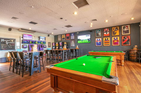 Nightcap At Wanneroo Tavern - Accommodation Brunswick Heads 5