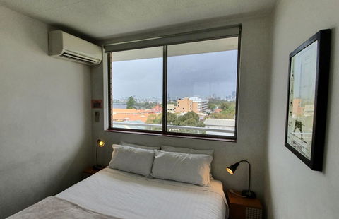 Lawley Luxury Views - Perth City, Swan River - Accommodation Brunswick Heads 12