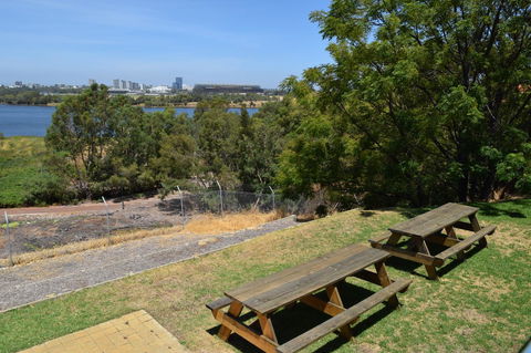 Lawley Luxury Views - Perth City, Swan River - Accommodation Brunswick Heads 33