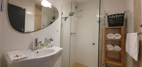 Lawley Luxury Views - Perth City, Swan River - Accommodation Brunswick Heads 23