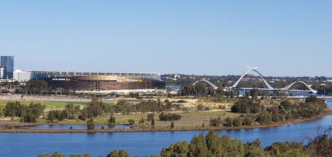 Lawley Luxury Views - Perth City, Swan River - Accommodation Brunswick Heads 35