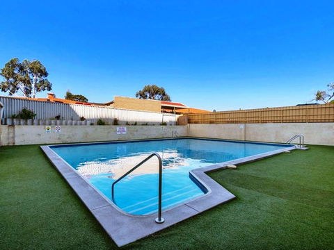 Lawley Luxury Views - Perth City, Swan River - Accommodation Brunswick Heads 25