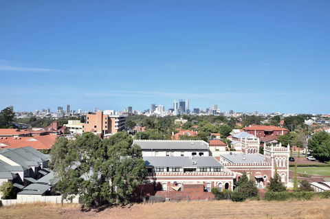 Lawley Luxury Views - Perth City, Swan River - Accommodation Brunswick Heads 31