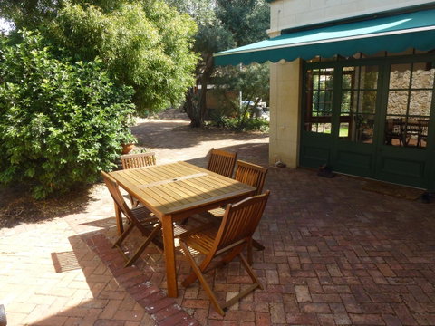 The Russell House - Accommodation Brunswick Heads 16