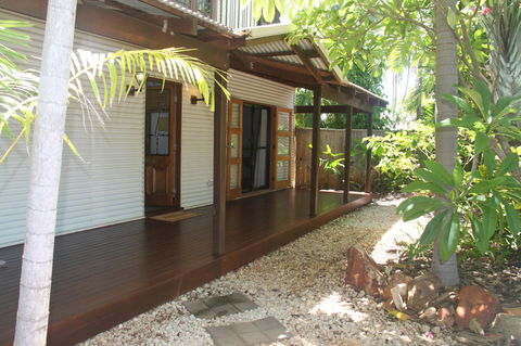 Beach House On Fox - Accommodation Brunswick Heads 0