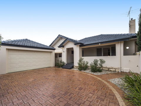 Luxury Federation Style Home - Sleeps 10 - Accommodation Brunswick Heads 18