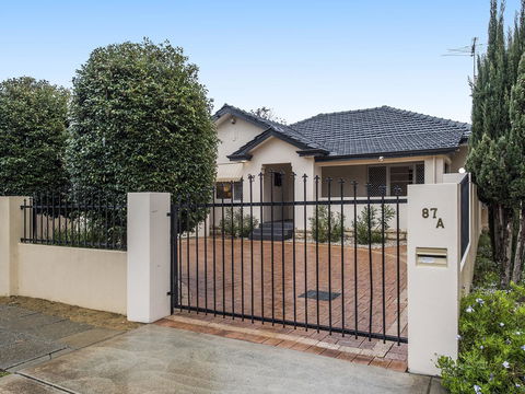 Luxury Federation Style Home - Sleeps 10 - Accommodation Brunswick Heads 17