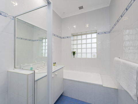 Luxury Federation Style Home - Sleeps 10 - Accommodation Brunswick Heads 14