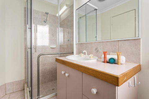 Como South Perth Villa - Accommodation Brunswick Heads 5