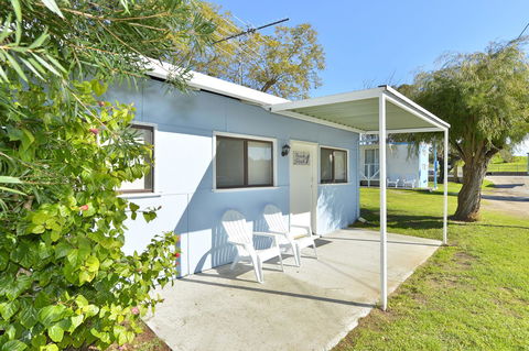 Mandurah Coastal Holiday Park - Accommodation Brunswick Heads 1